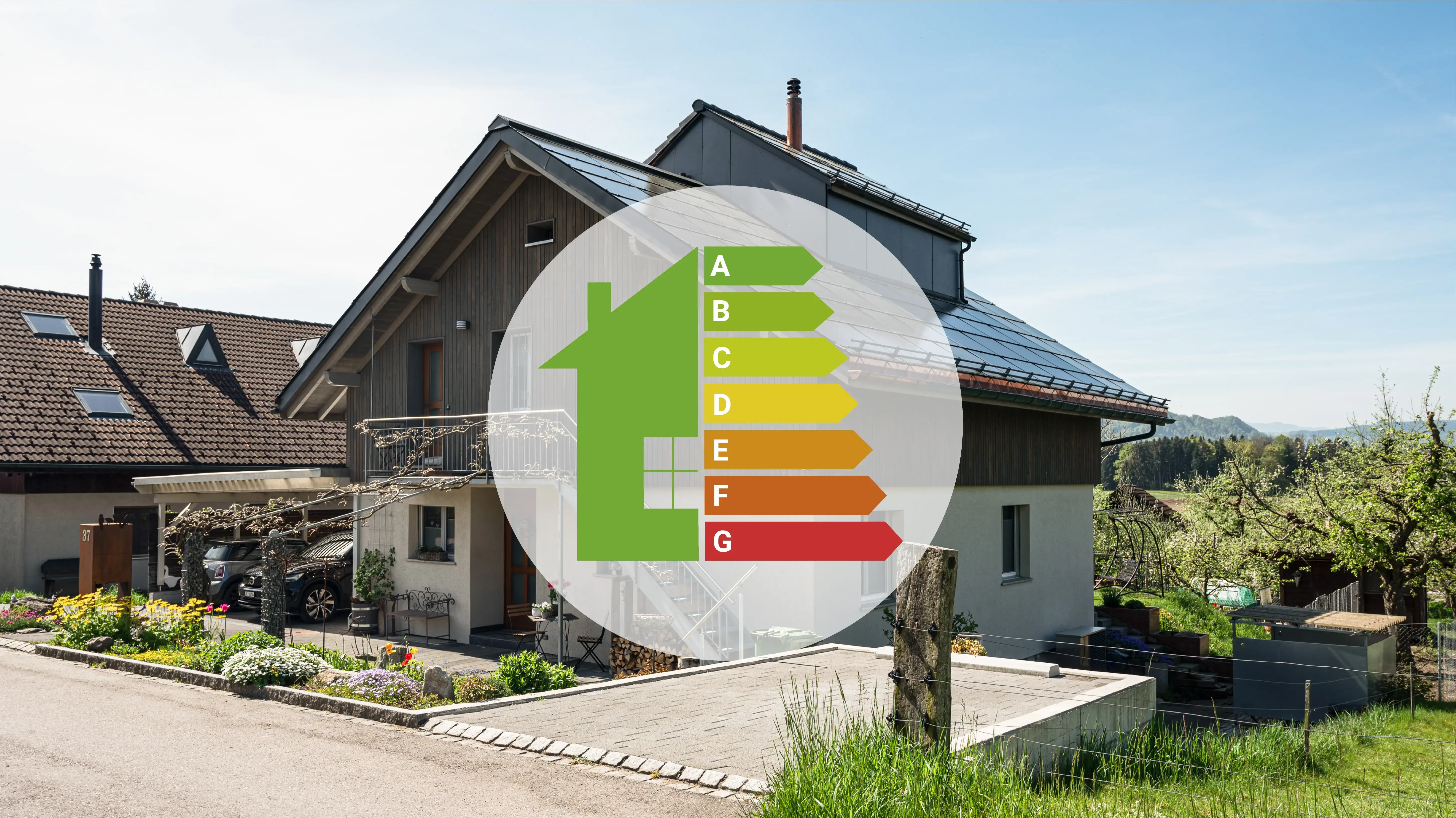richtig energetisch sanieren: Fassade, Dach und mehr. 
